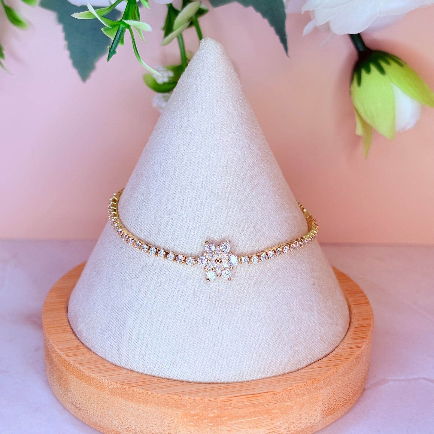 adjustable flower bracelet