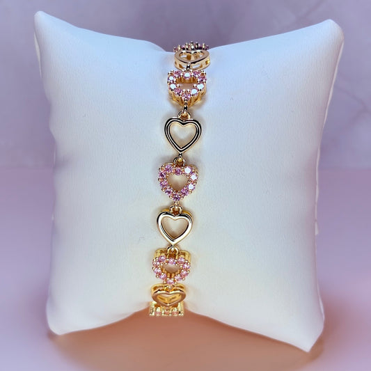 aria heart bracelet