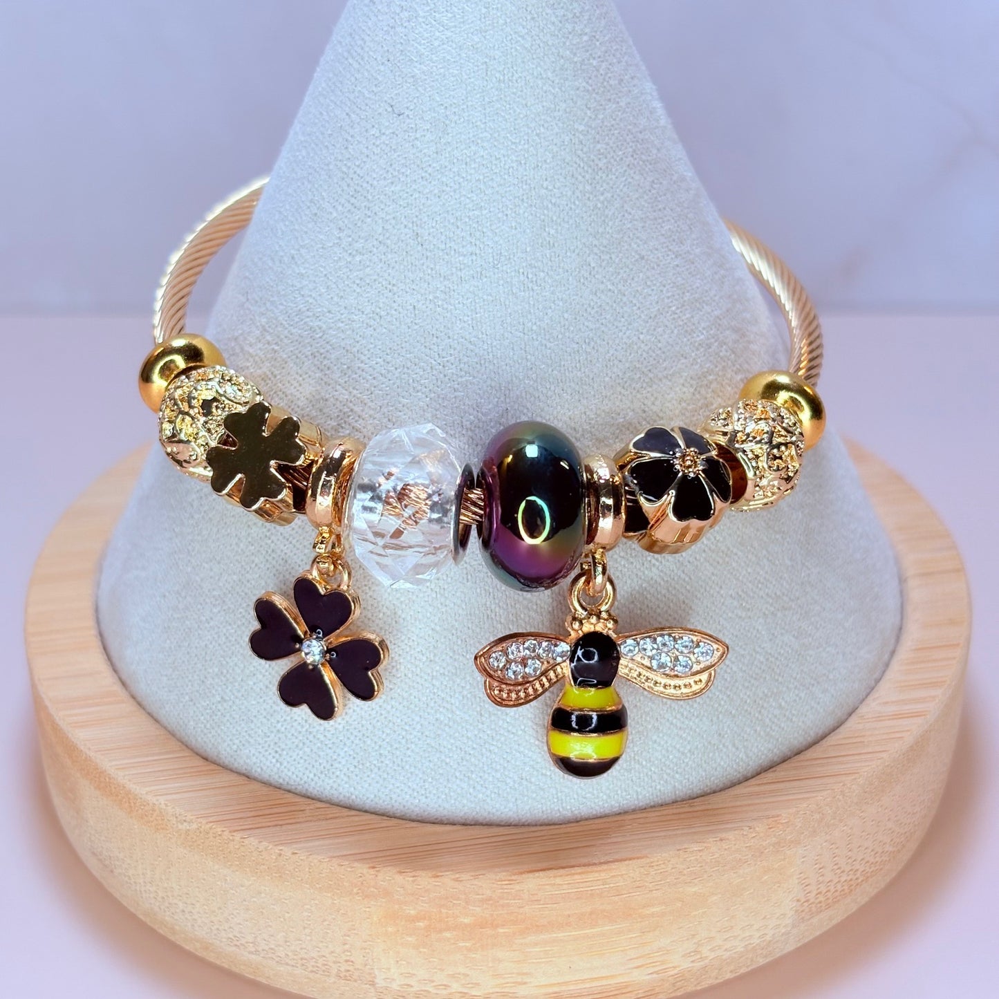 bee-utiful charm bangle