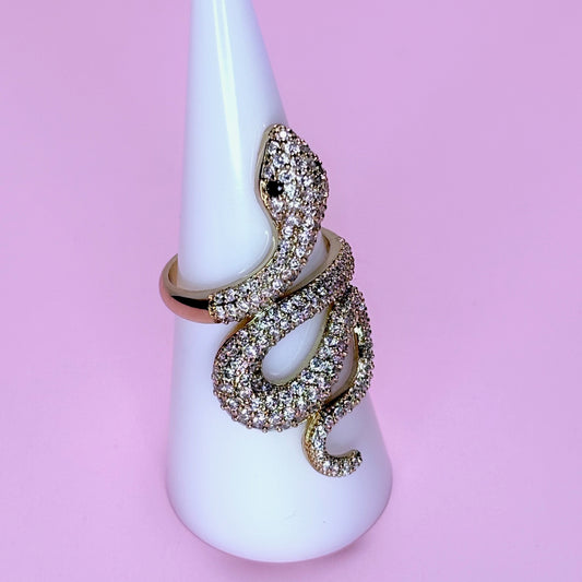 snake luxe ring