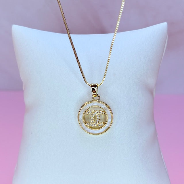 classic cc luxe necklace