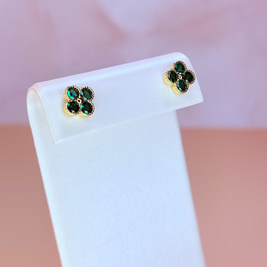 coquette clover stud earrings