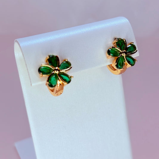 emerald clover huggie earring