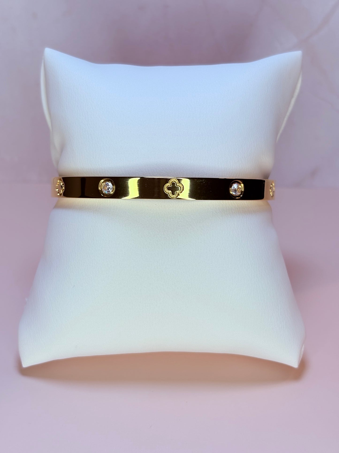 flower bangle