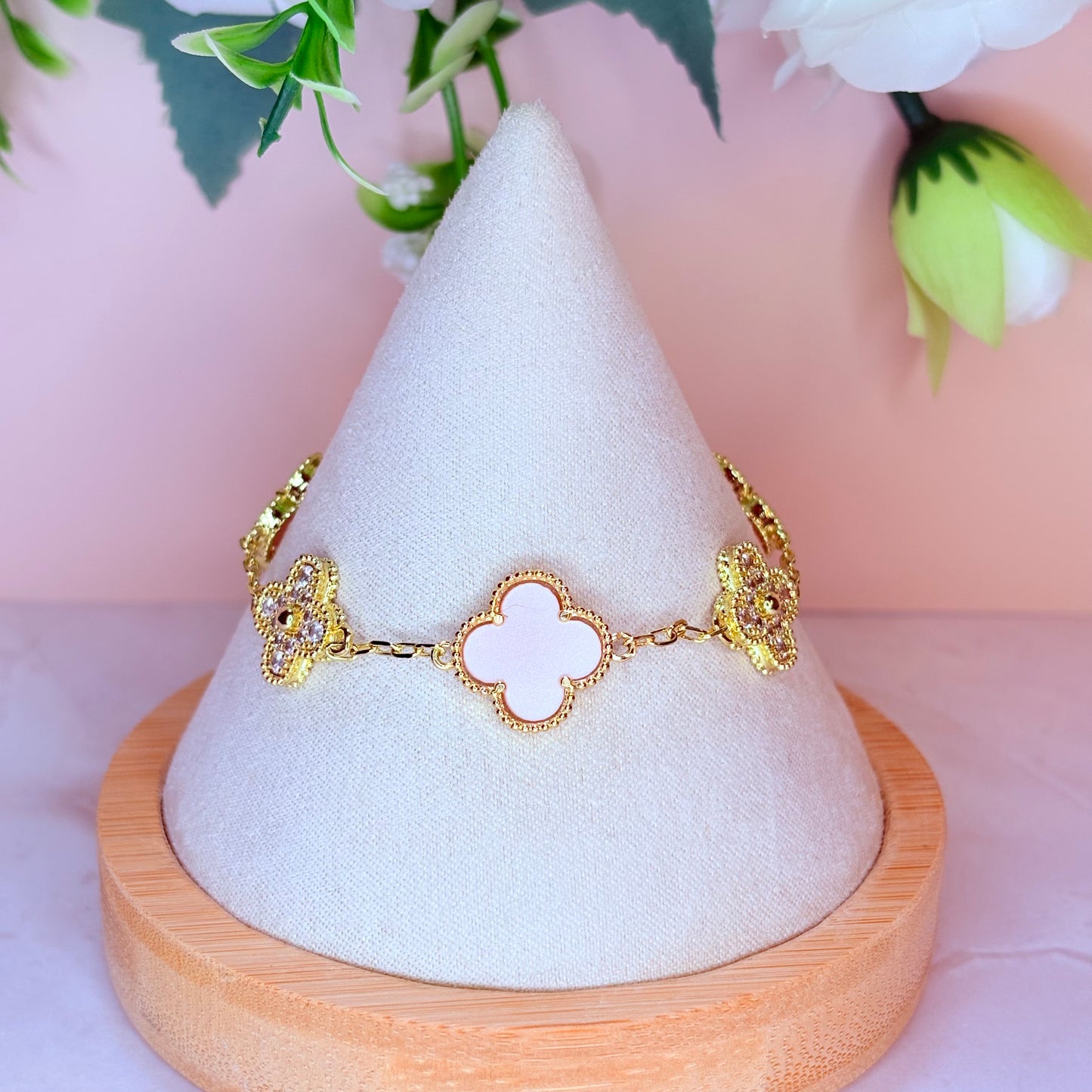 flower diamond bracelet