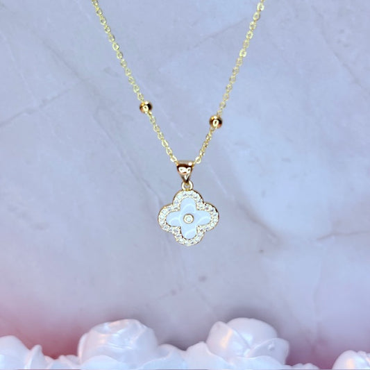 keala clover necklace