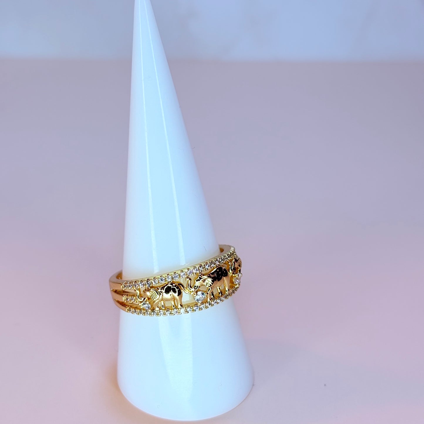 majestic elephant ring