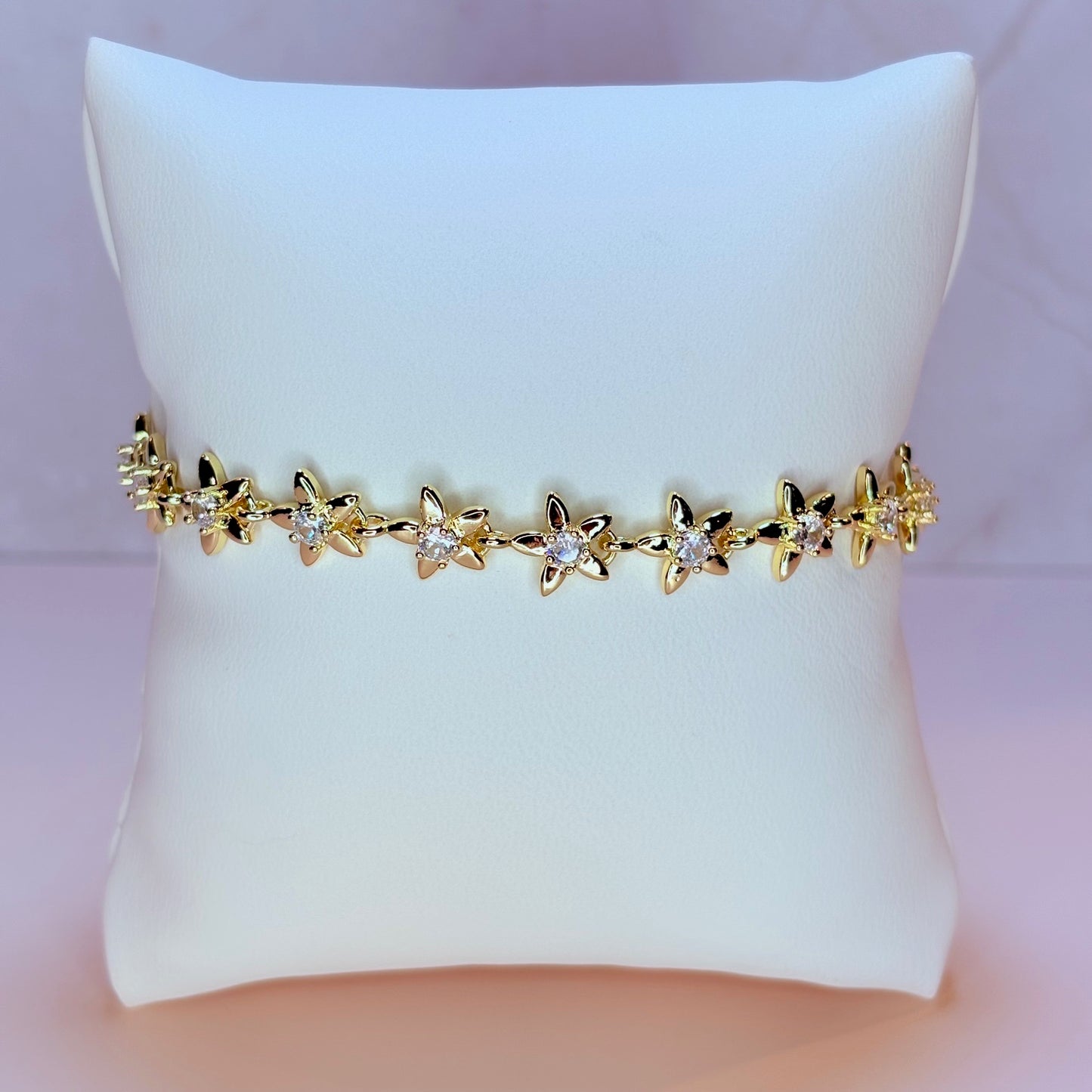 mia star bracelet