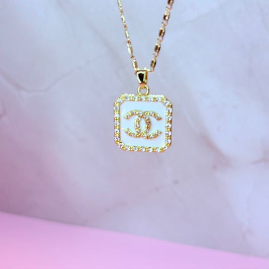 paris cc necklace
