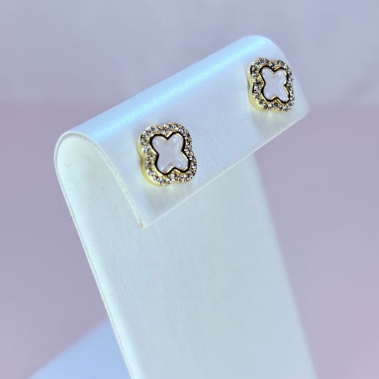 small flower earrings