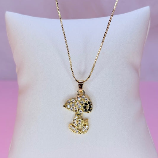 snoopy sparkle necklace