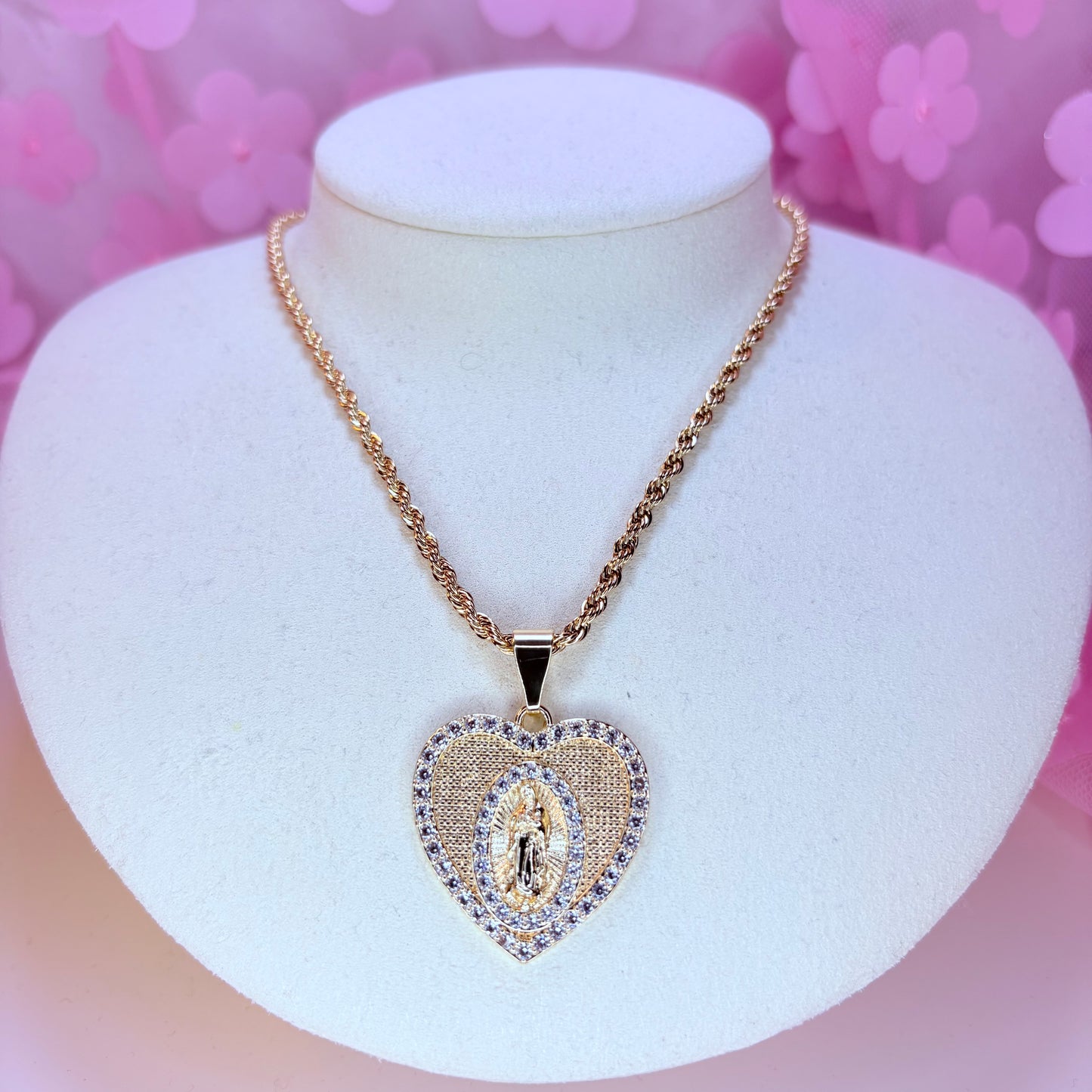 sweet heart necklace