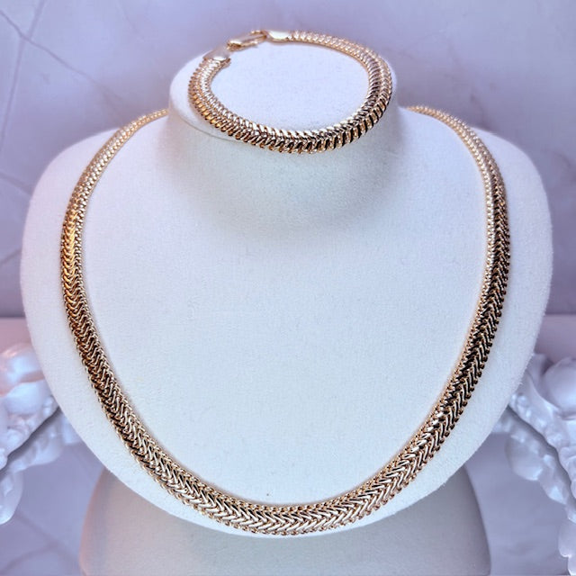 herringbone luxe chunky chain & bracelet set