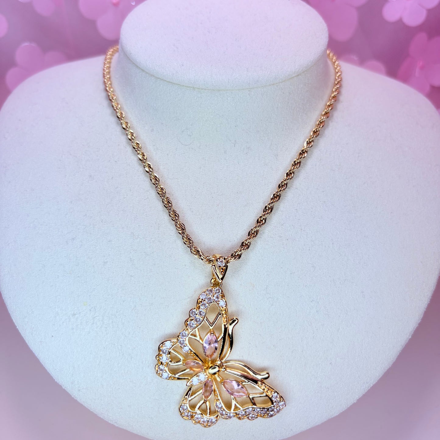 alora chunky butterfly necklace