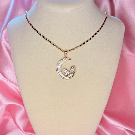 lunamari-posa necklace