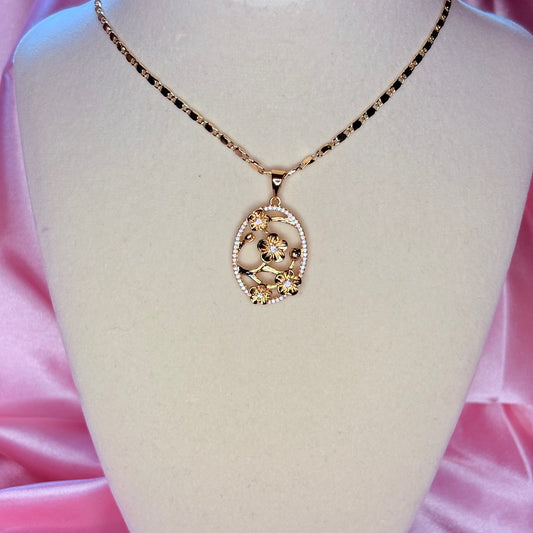 fleur necklace