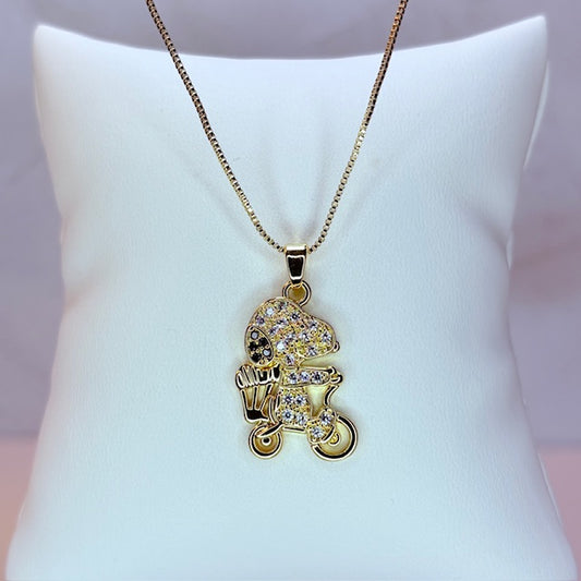snoopy ride necklace