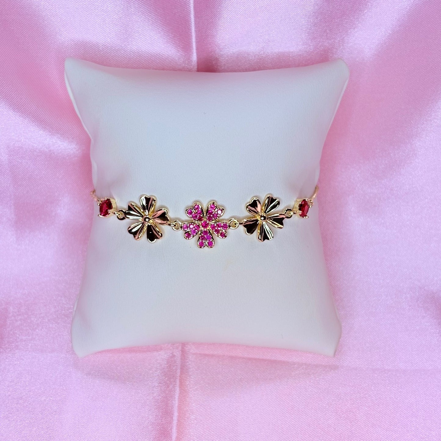 adjustable flower bracelet