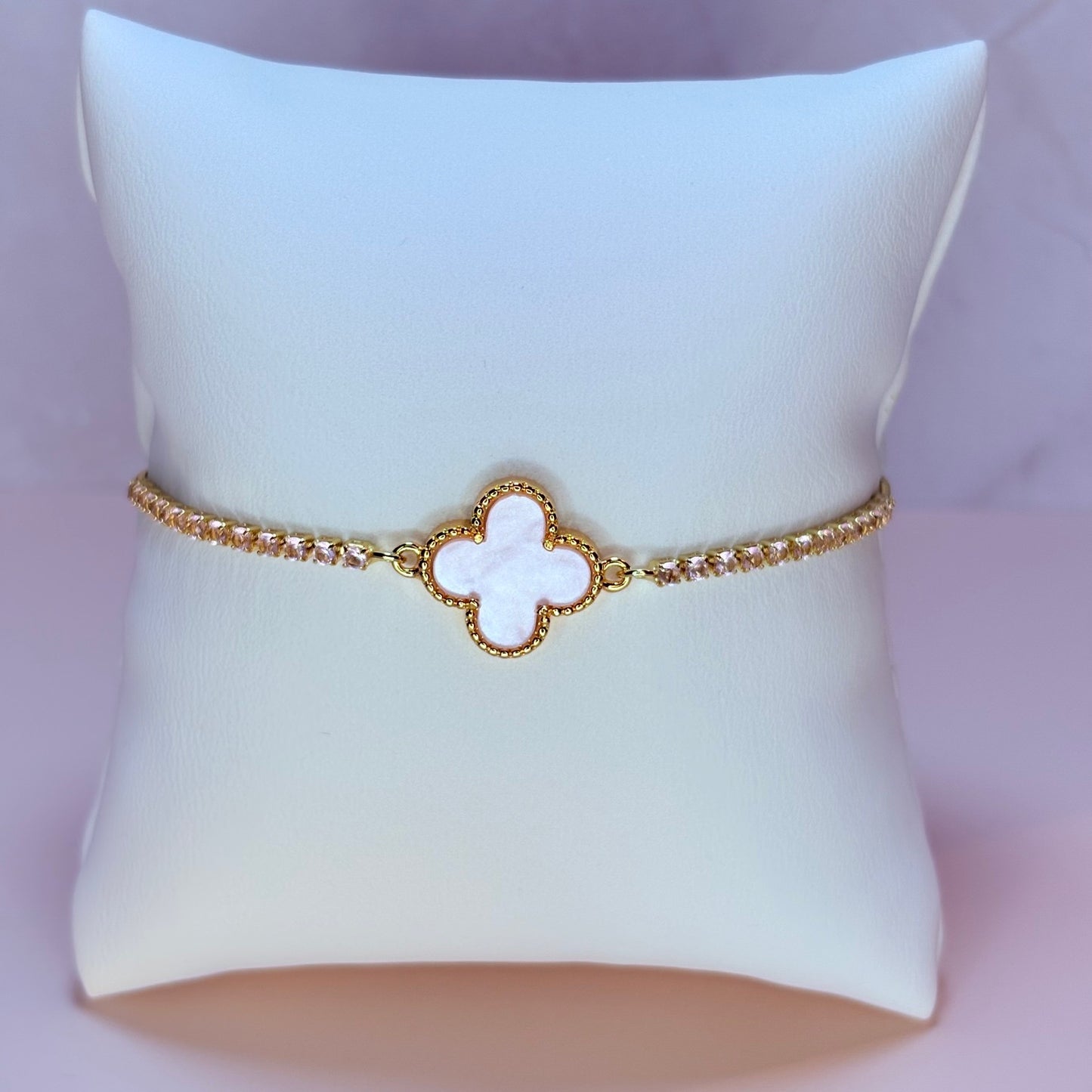 adjustable charm clover bracelet