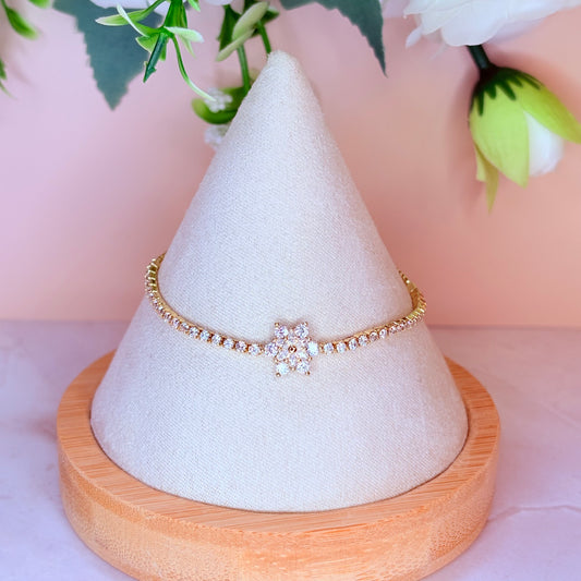 adjustable flower bracelet