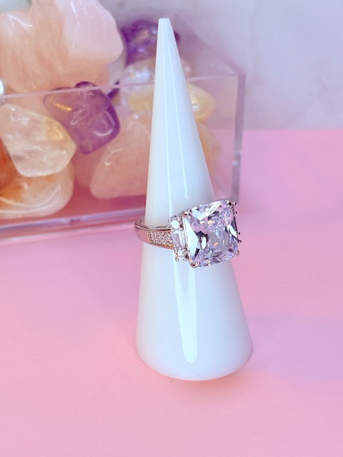 adjustable silver icy glow ring