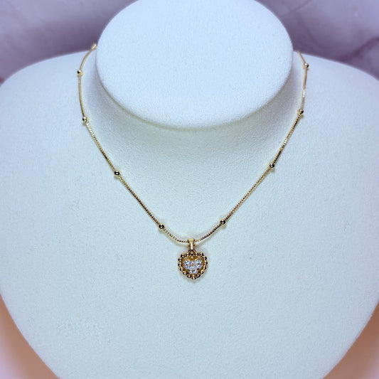amora heart necklace
