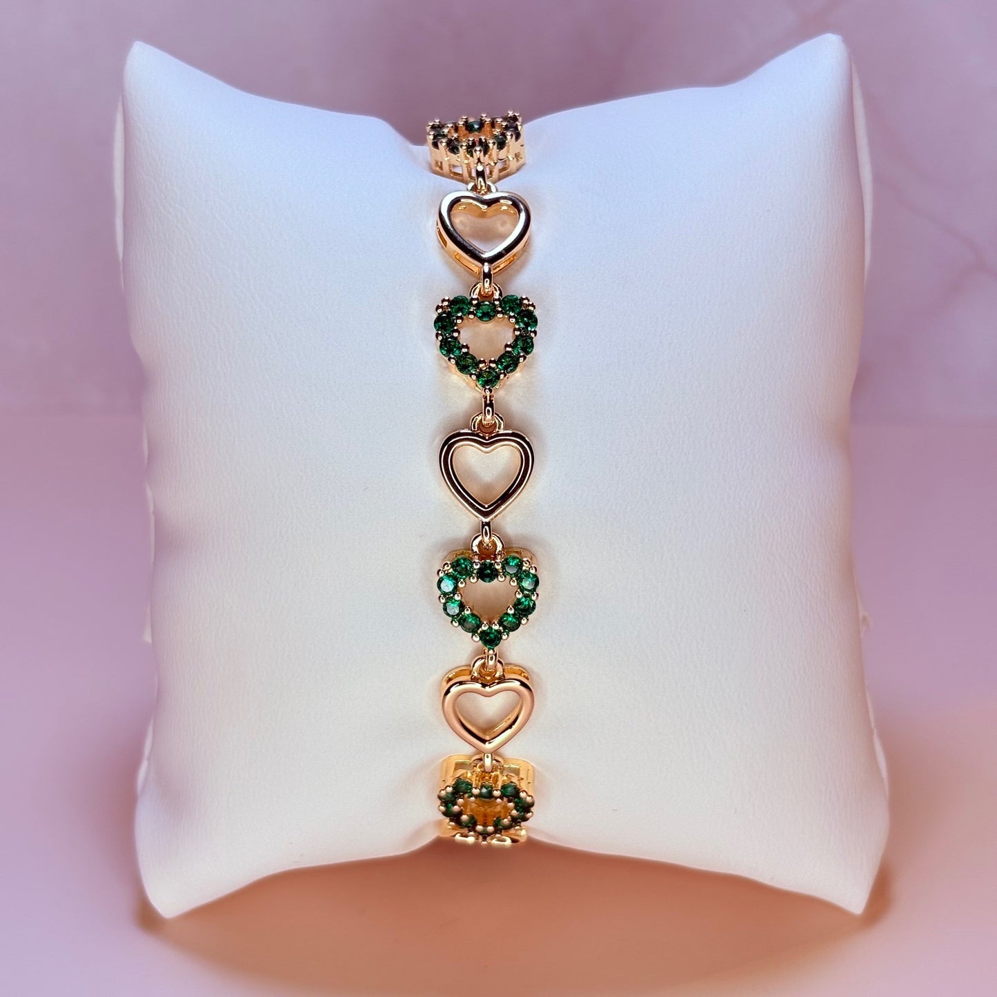 aria heart bracelet