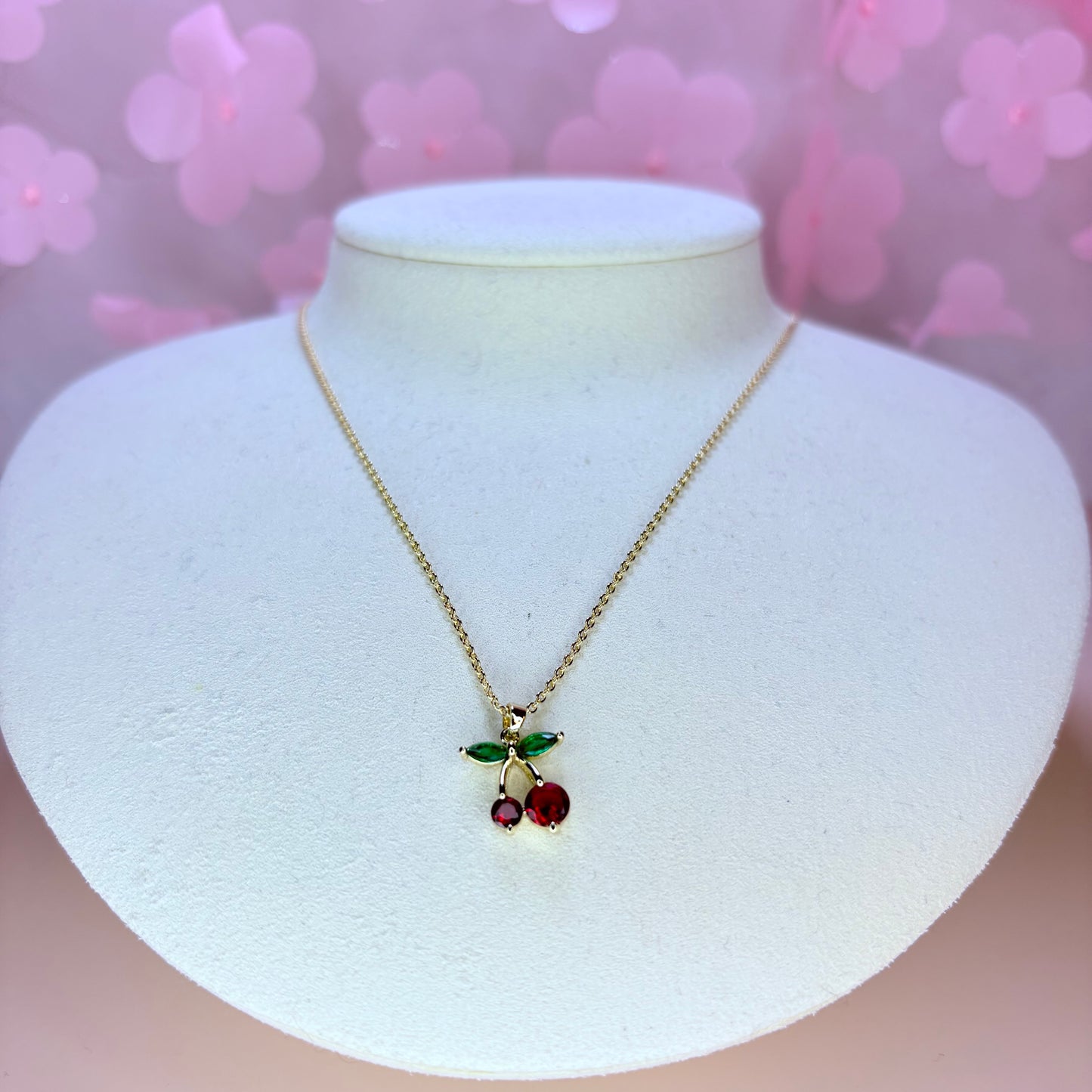 aspyn cherry necklace