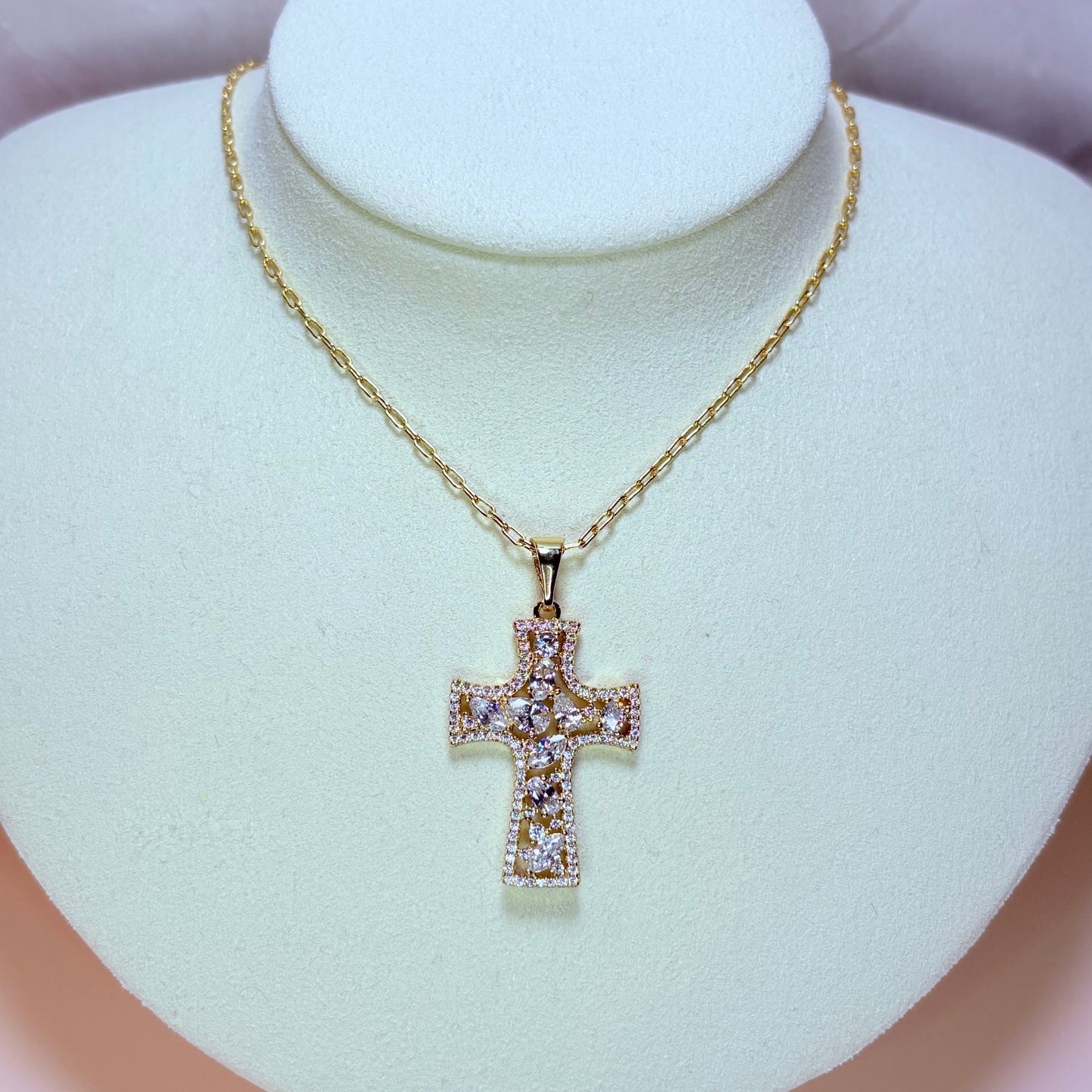 capri cross necklace
