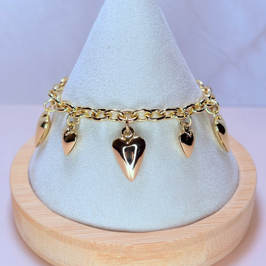 cheli heart charm bracelet