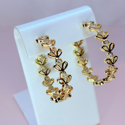 chloe hoops