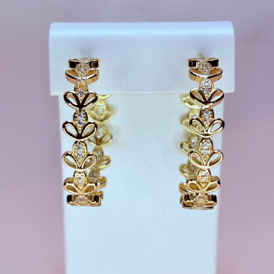 chloe hoops
