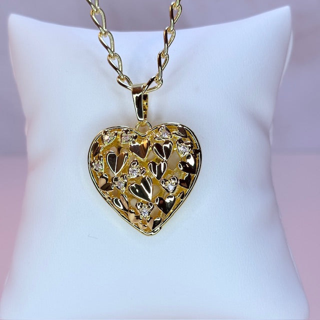 chunky baby doll heart necklace