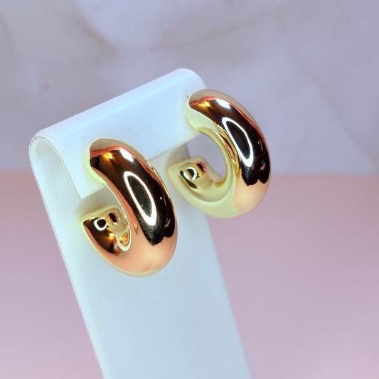 chunky hoop earrings