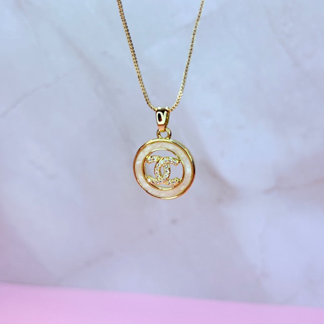 classic cc luxe necklace