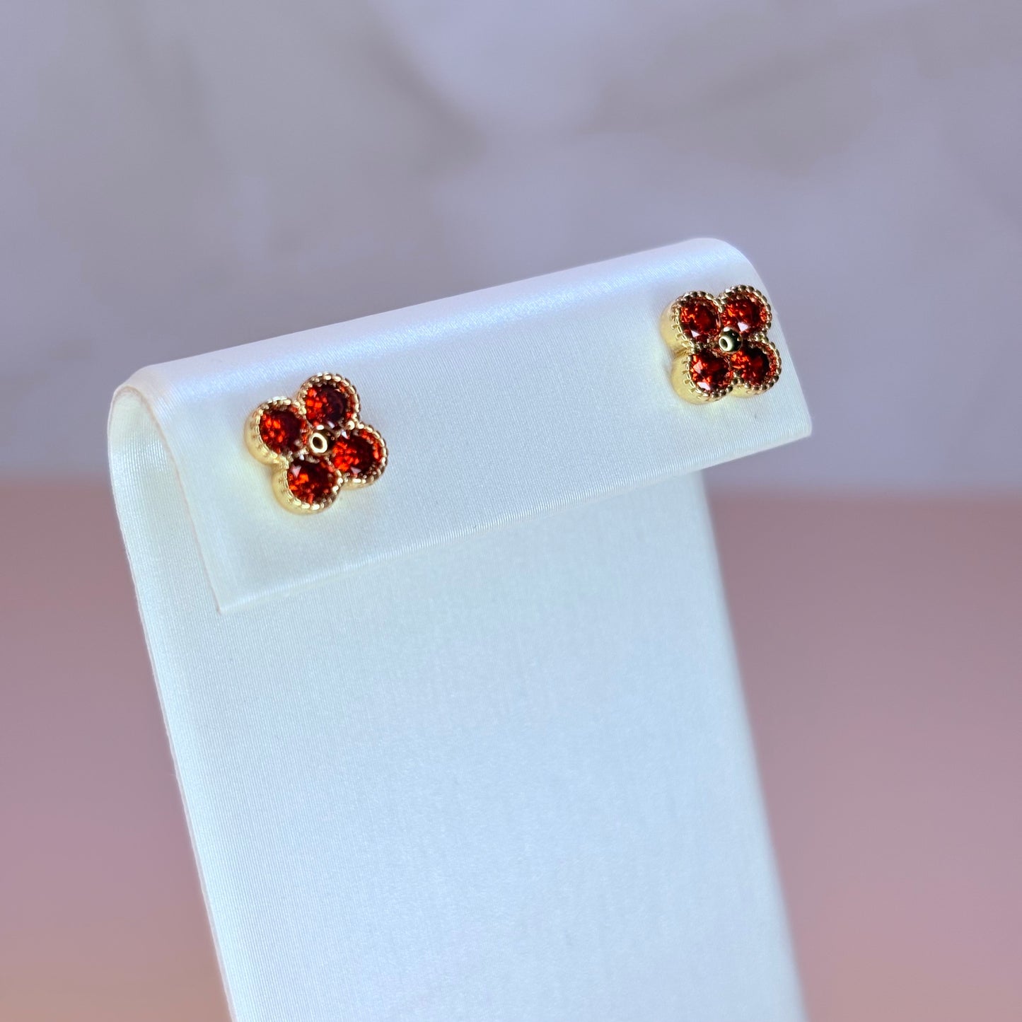 coquette clover stud earrings