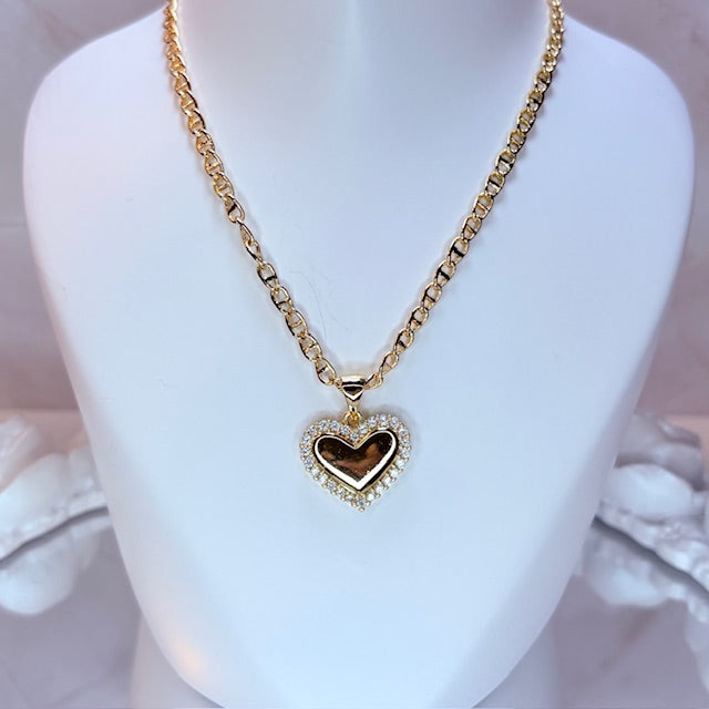 coquette glow heart necklace