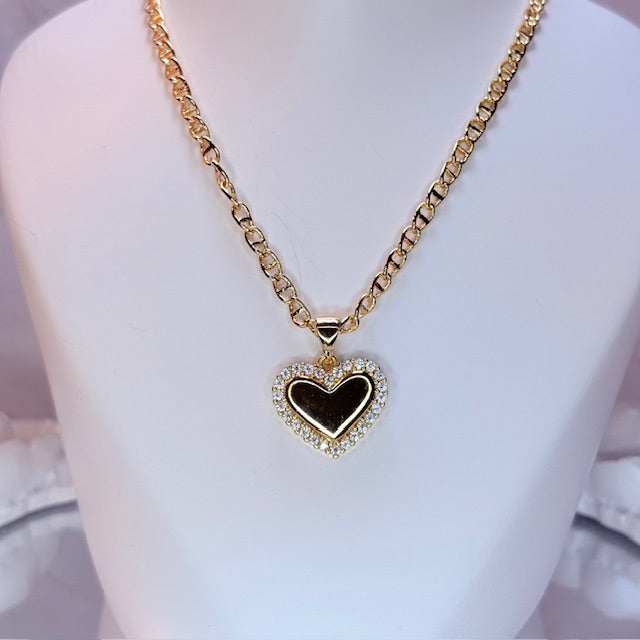 coquette glow heart necklace