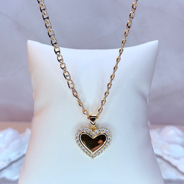coquette glow heart necklace