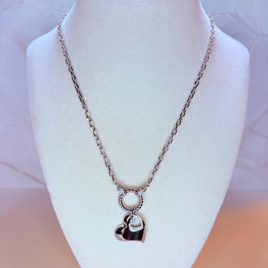 corazon de plate necklace