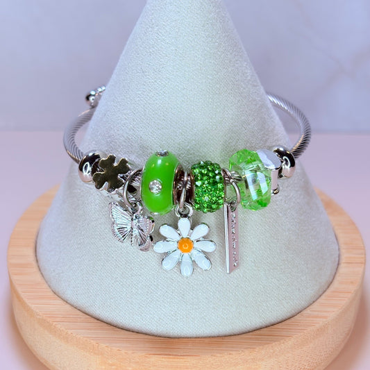 daisy charm bangle