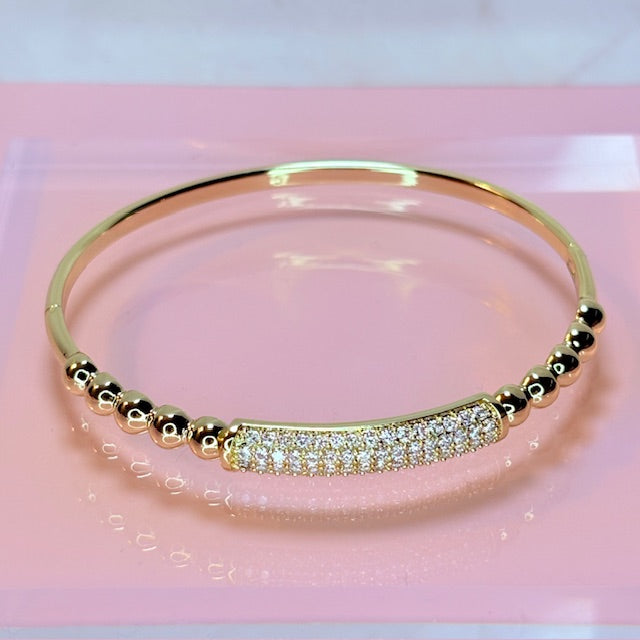 diamond glow bar bangle