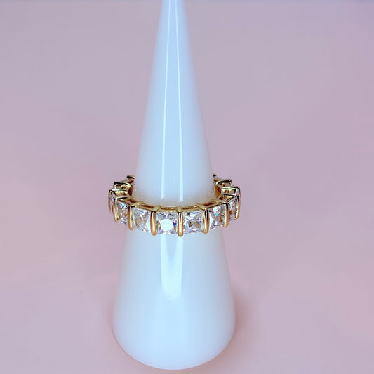 dominica eternity ring