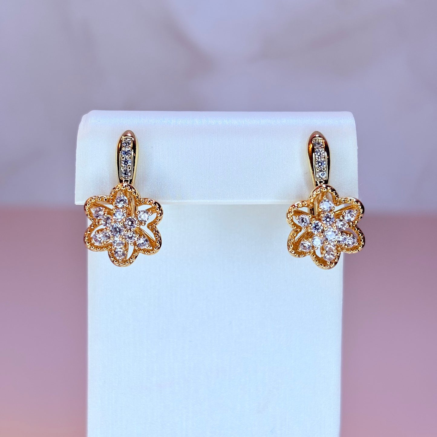 frosty flower earrings