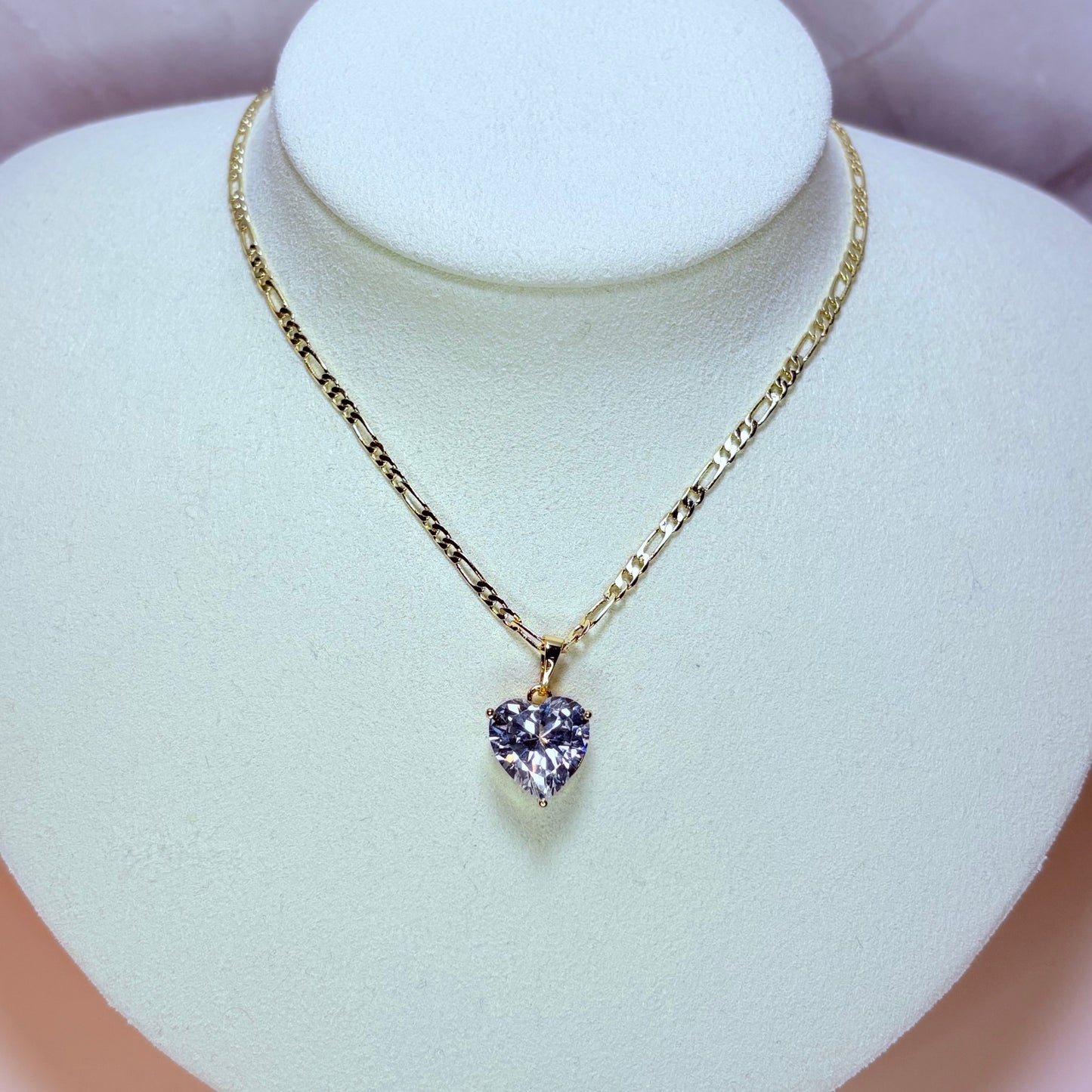 giulia heart necklace