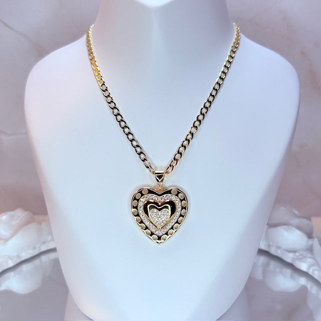 golden era heart necklace