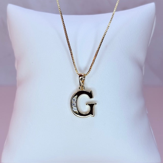 gold initial necklace