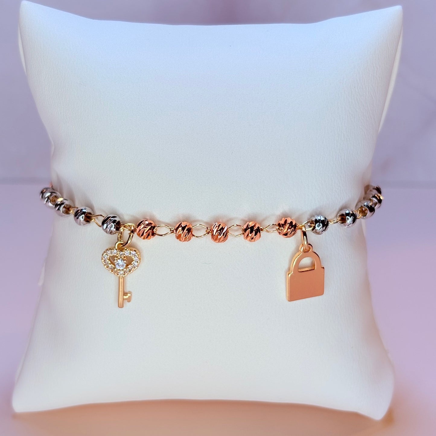 lock n' key bracelet