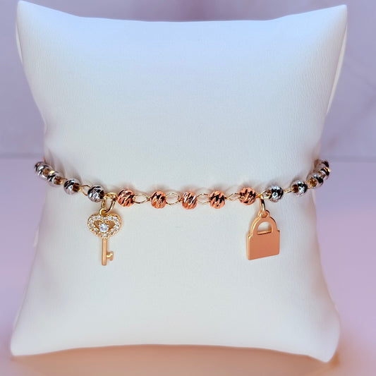 lock n' key bracelet