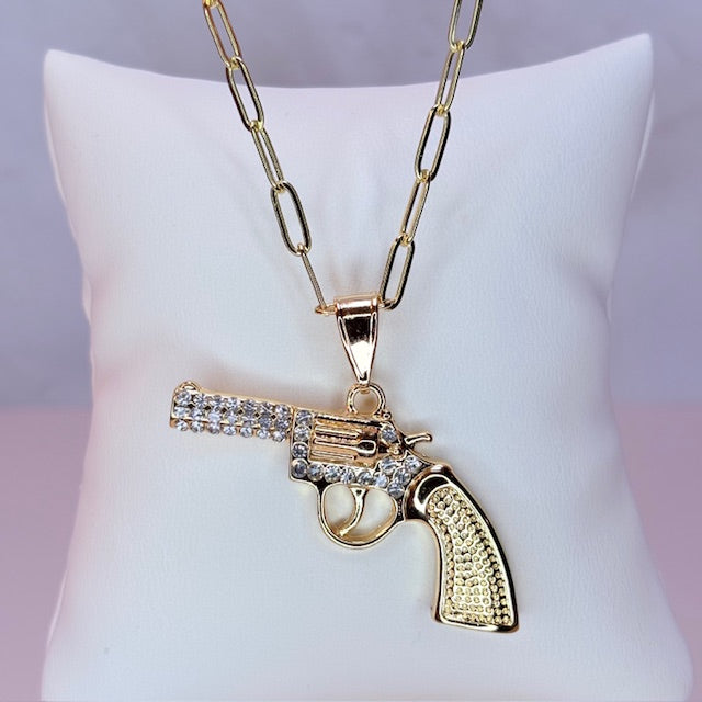 luxe revolver necklace